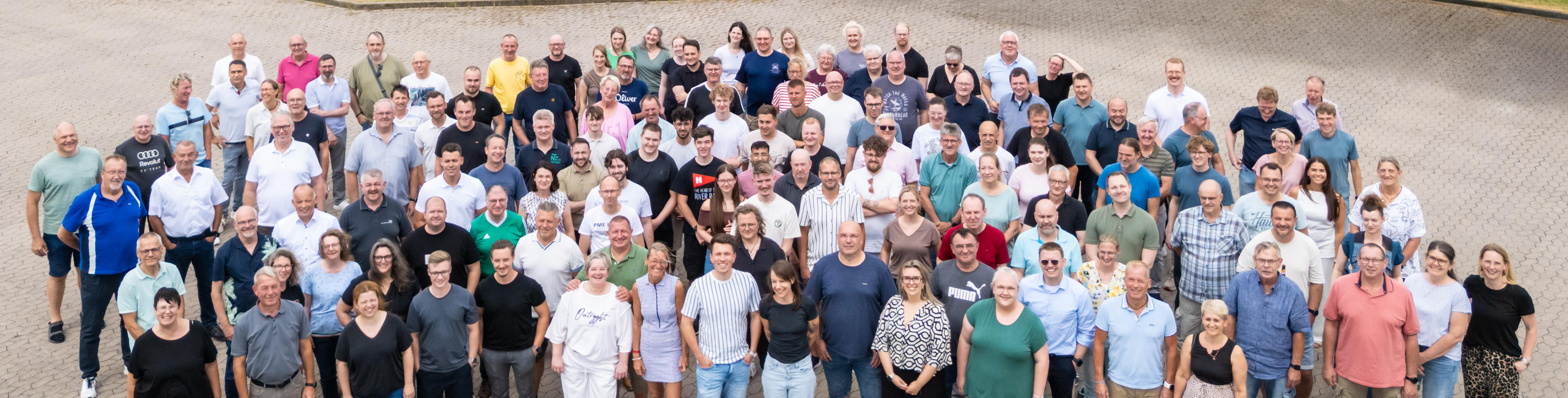 Personenfoto der Belegschaft von RK Rose+Krieger GmbH